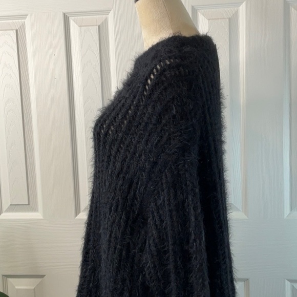 Universal Thread Women's Crewneck Openwork Pullover Sweater Black XXL - Picture 6 of 12